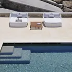 Seabird Sunbird Villa *